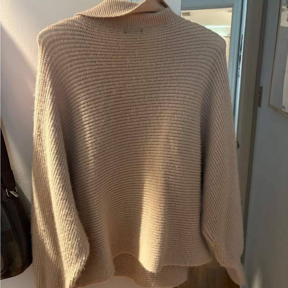 Tan Ribbed collared Sweater - Picture 4 of 4